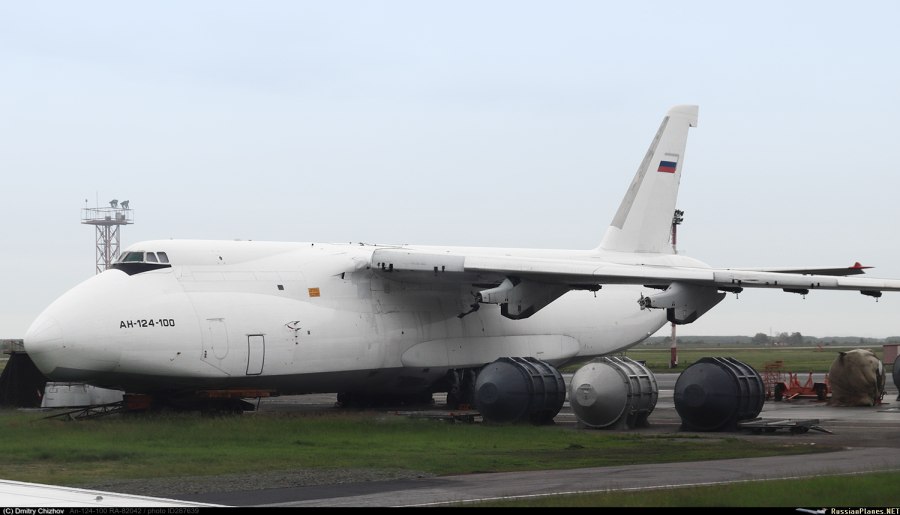 Антонов АН-124