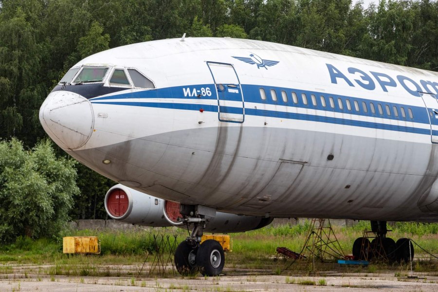 Обои на рабочий стол ил-86