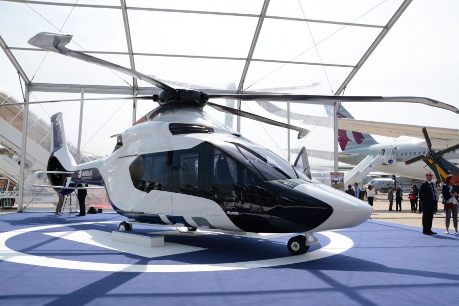 Вертолет Airbus h160