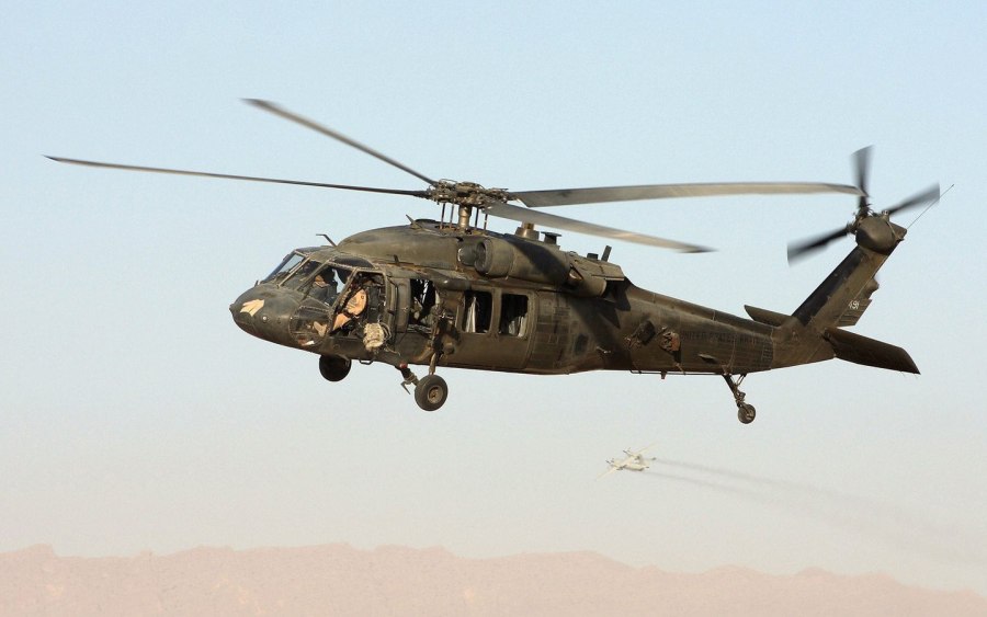 Sikorsky uh-60 Black Hawk