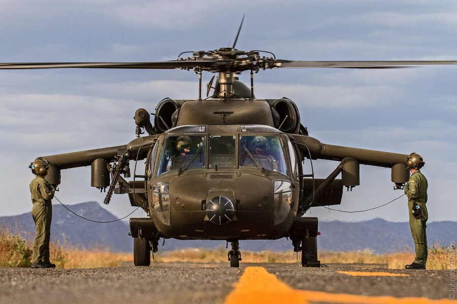 MH-60 Stealth Black Hawk