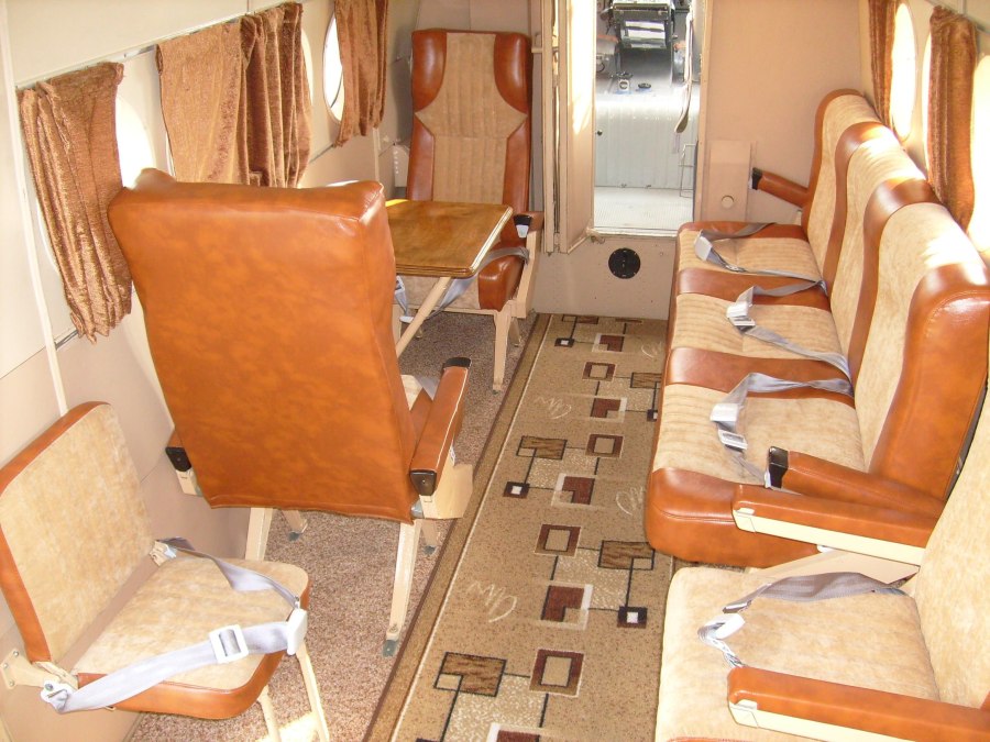 АН-2 салон