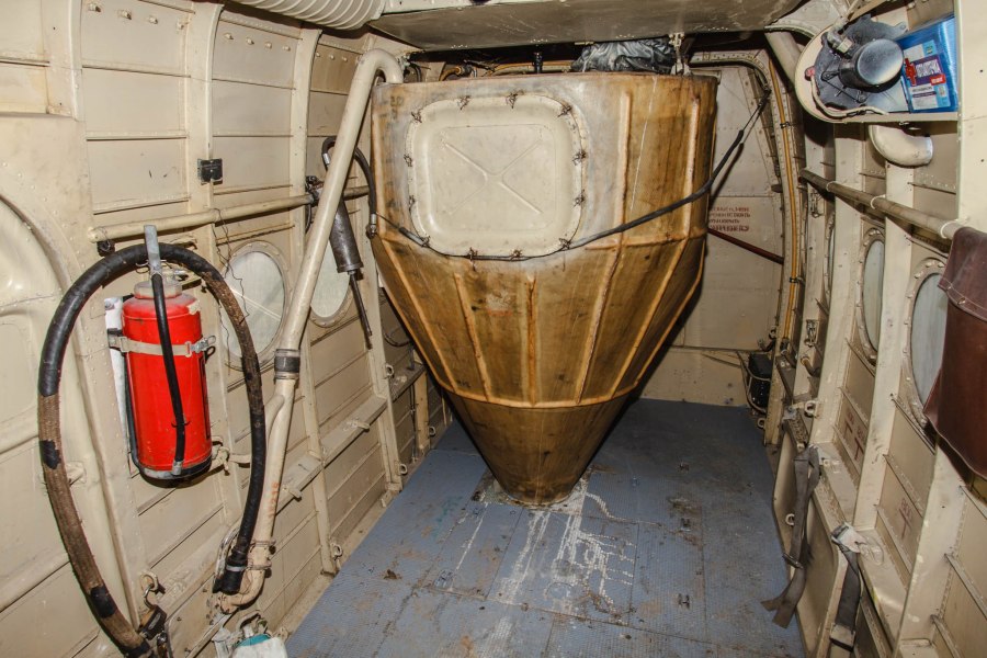 АН-2 кабина пилотов