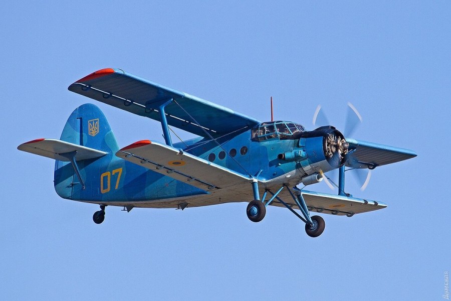 Самолёт АН-2