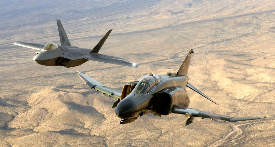 F4 Phantom ll