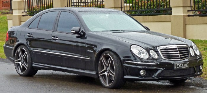 Mercedes-Benz w211