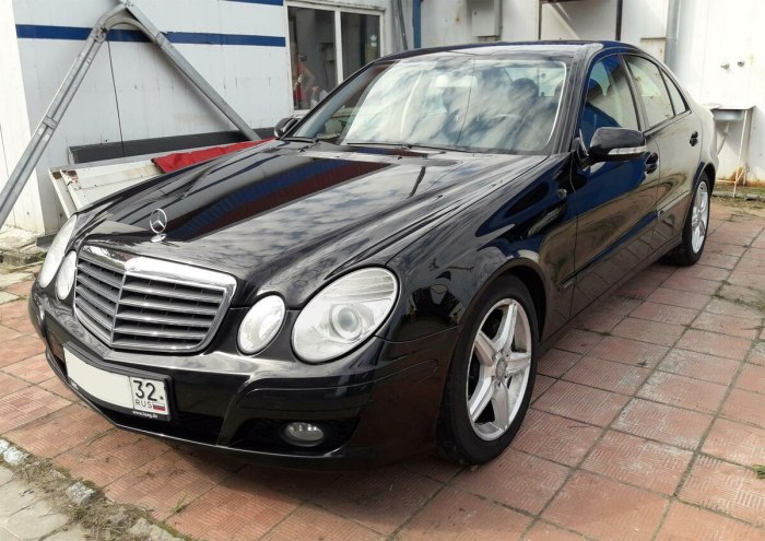 Mercedes Benz e200 2008