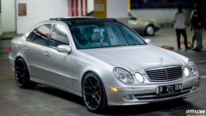 Мерседес e211