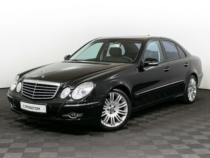 Мерседес-Бенц е-класс w211 2008