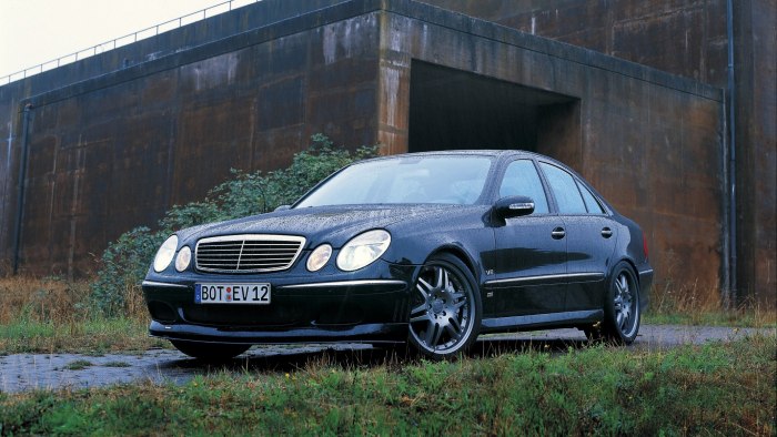 Mercedes-Benz w211