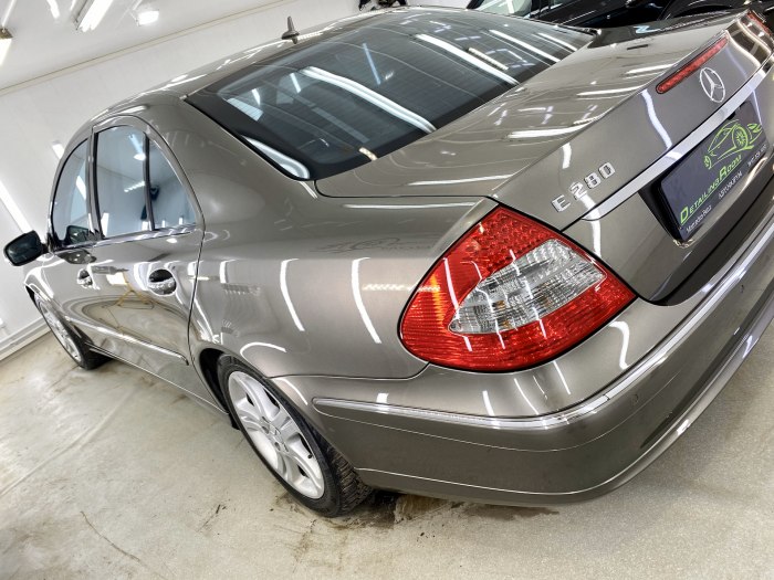 Mercedes 211-й кузов
