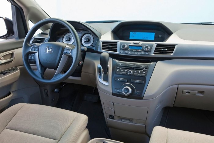 Honda Odyssey 2011 Interior