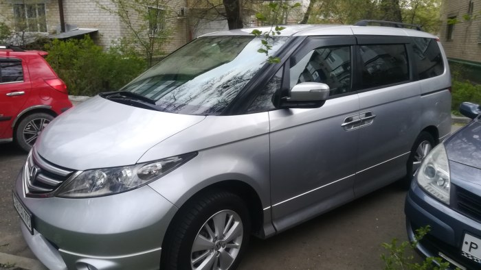 Honda Elysion 2006