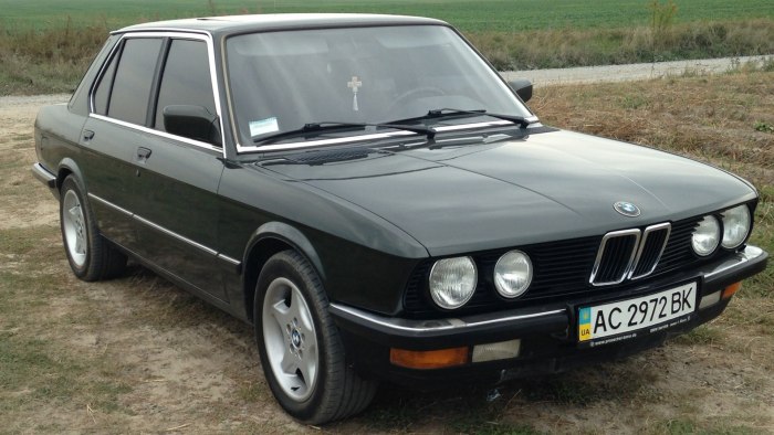 BMW 525 e28