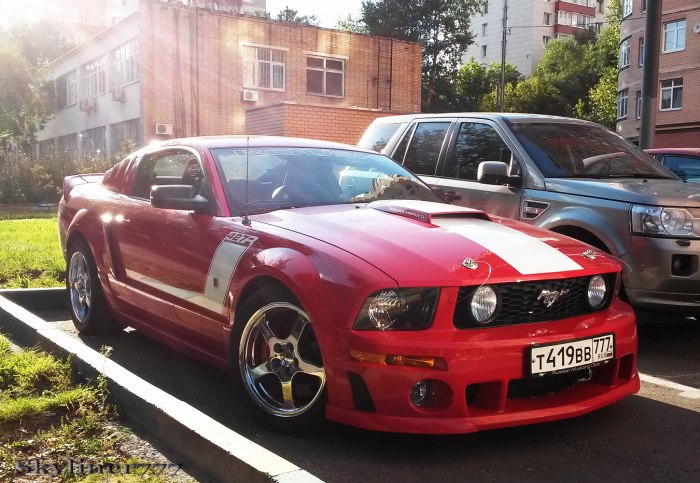Ford Mustang 2004-2009