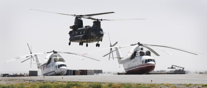 Вертолет Ch-47 Chinook