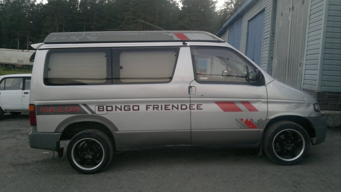 Mazda Bongo Friendee 1996