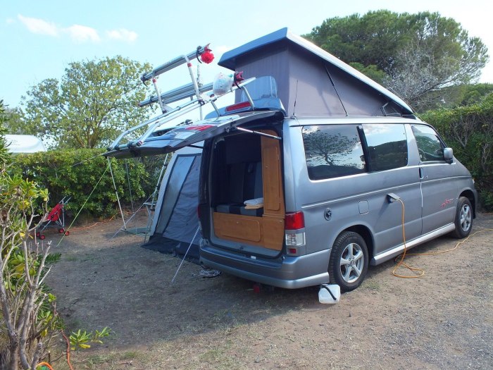 Mazda Bongo Friendee Camper