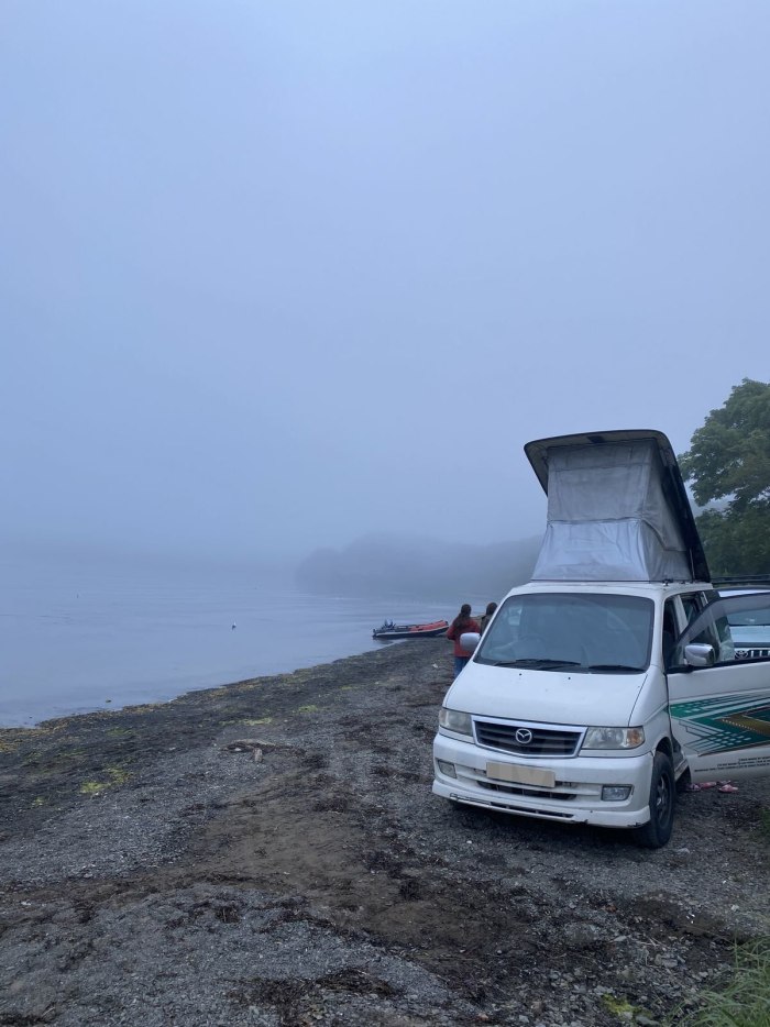 Mazda Bongo Friendee палатка