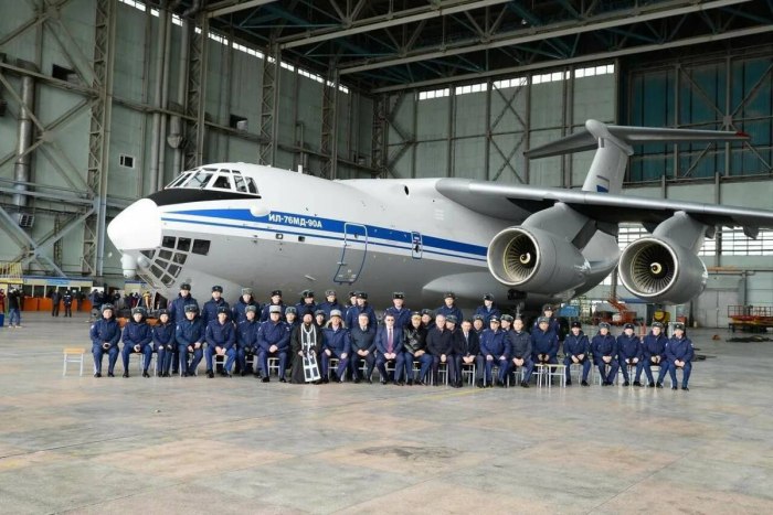 Самолёт ил-76мд-90а