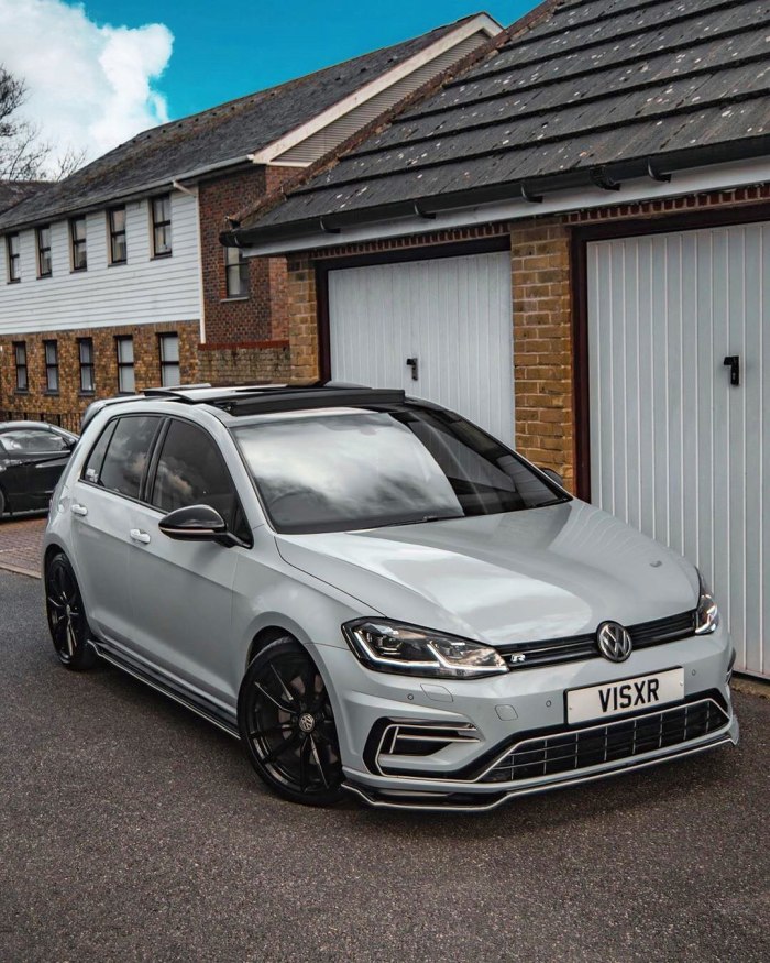 Volkswagen Golf GTI 7 R