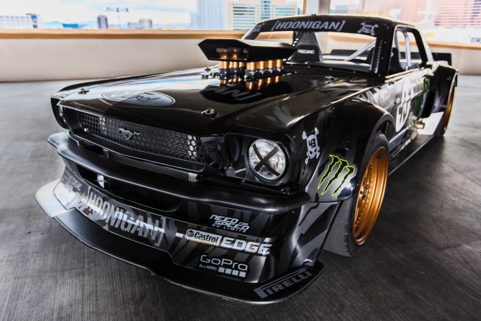Ford Mustang 1965 Hoonicorn