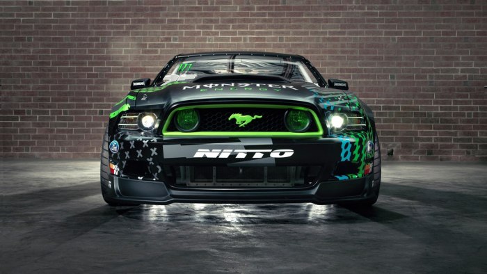 Ford Mustang RTR