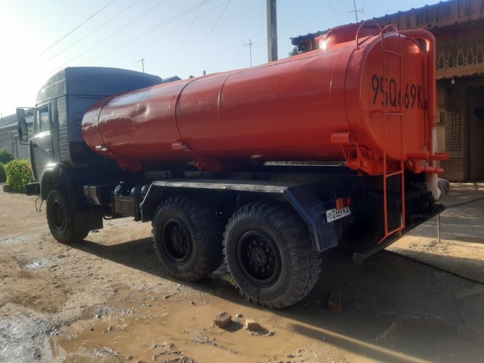 КАМАЗ 4310 бензовоз