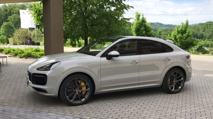 Porsche Cayenne Coupe 2021