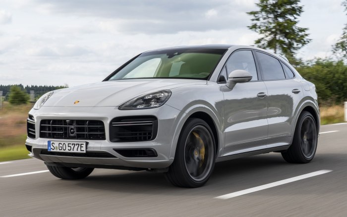 Porsche Cayenne Turbo s e-Hybrid 2022