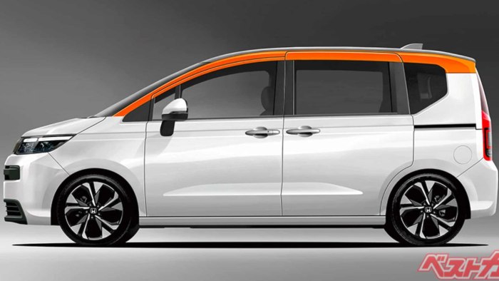 Японский компактный минивэн