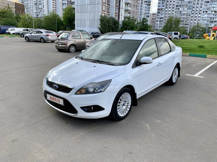 Ford Focus 2 Рестайлинг белый
