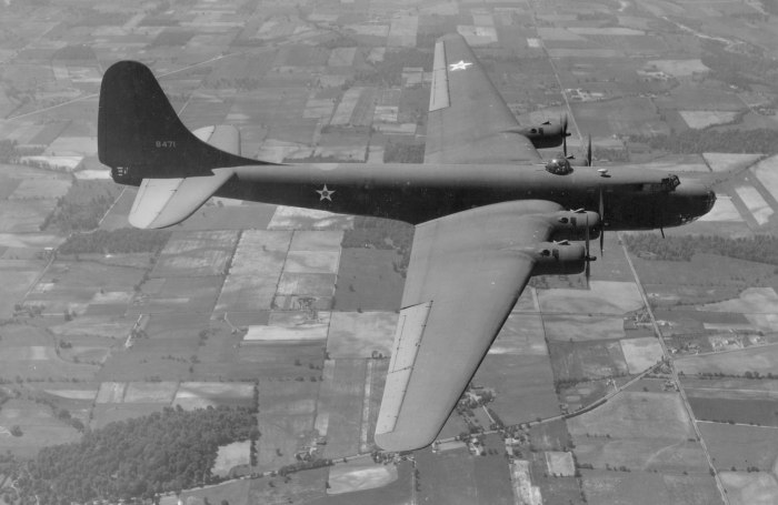 Б-19 бомбардировщик