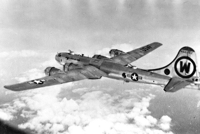 Б-29 бомбардировщик