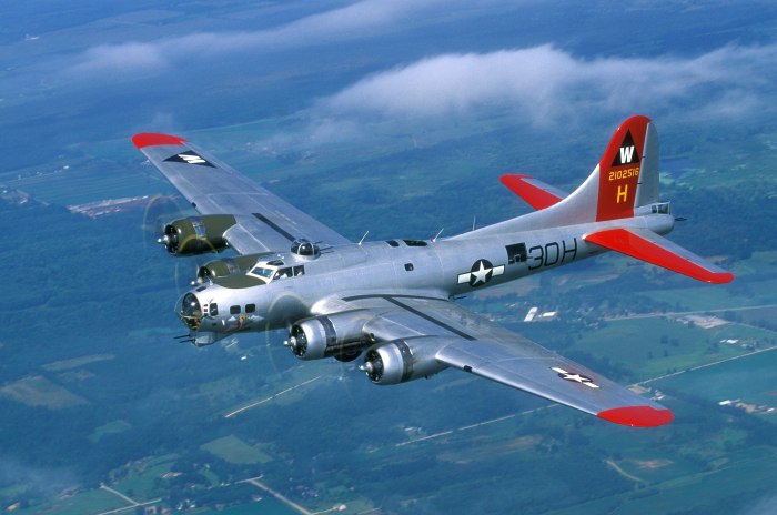 Американский бомбардировщик б-17