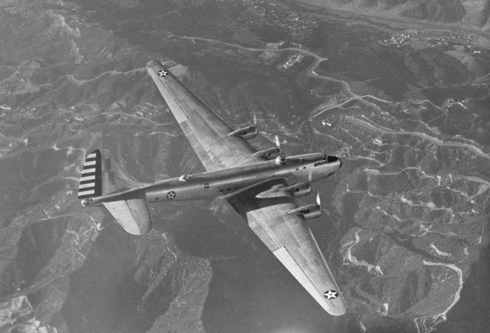 Самолет b-19 b19 бомбардировщик