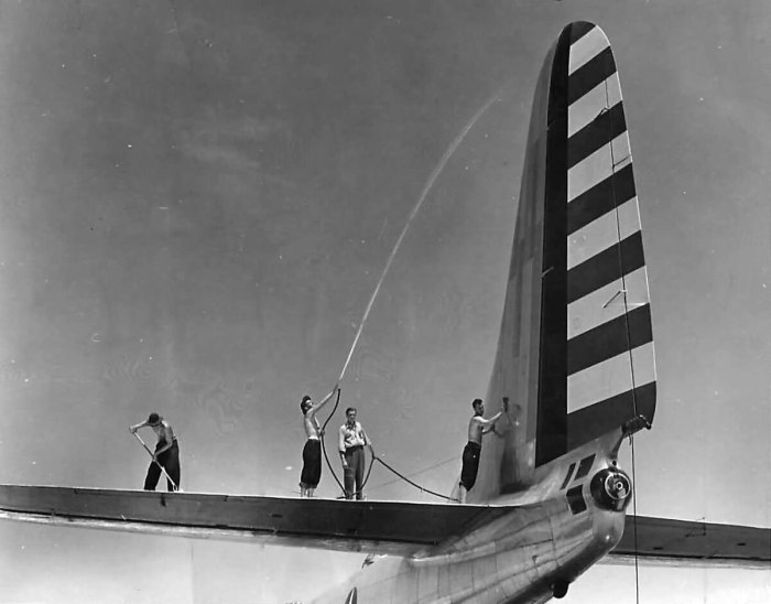 Douglas XB-19