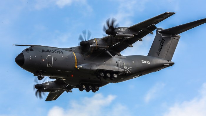 Airbus a400m-180