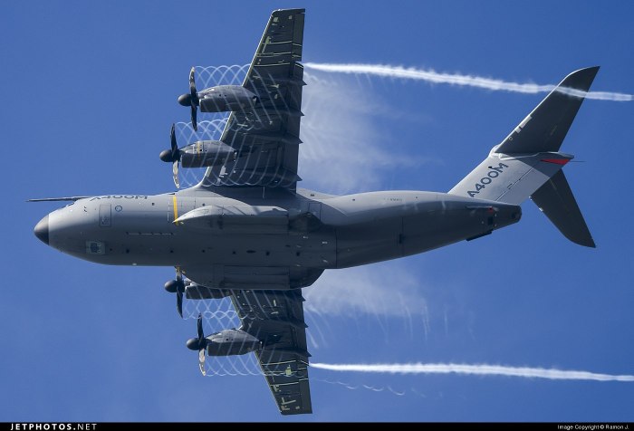 Airbus Military a400m