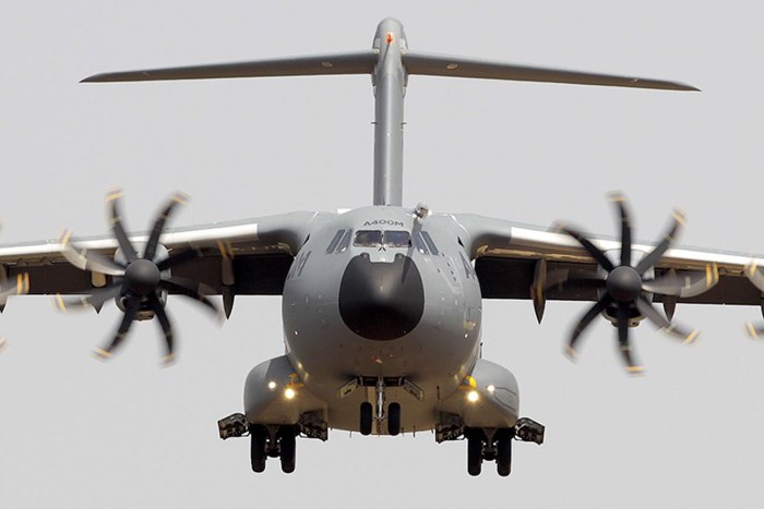 Airbus a400m-180