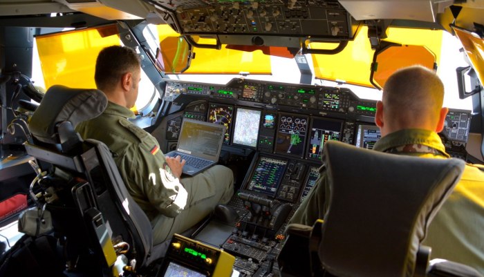 Airbus a400m внутри
