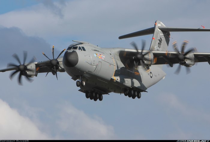 Airbus a400m-180