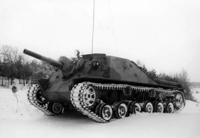 САУ Infanterikanonvagn 72