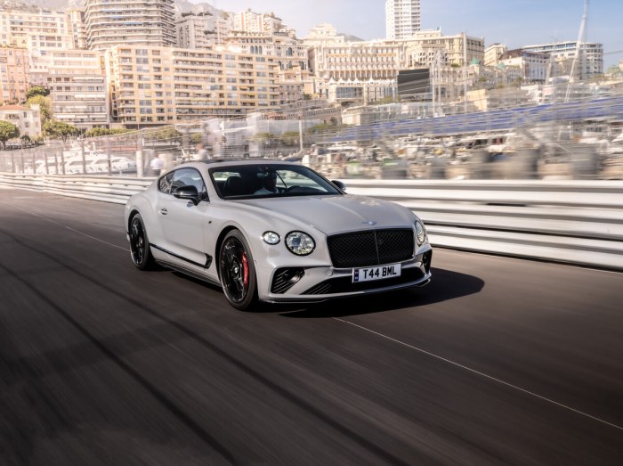 Bentley Continental gt 2023