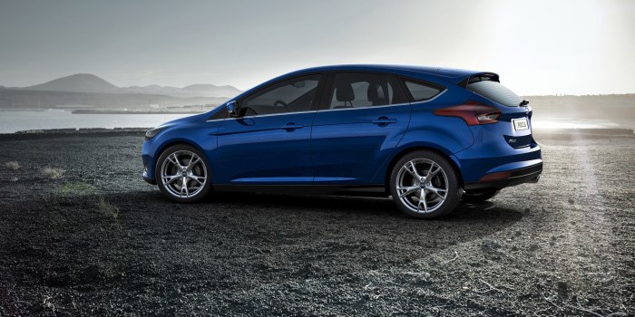 Ford Focus 2015 хэтчбек