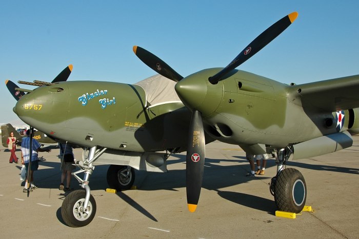 Локхид р-38 Лайтнинг