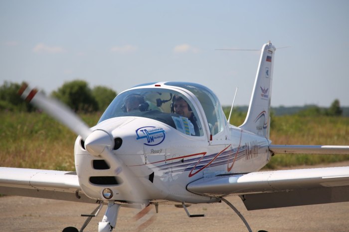 P-2002jf самолет