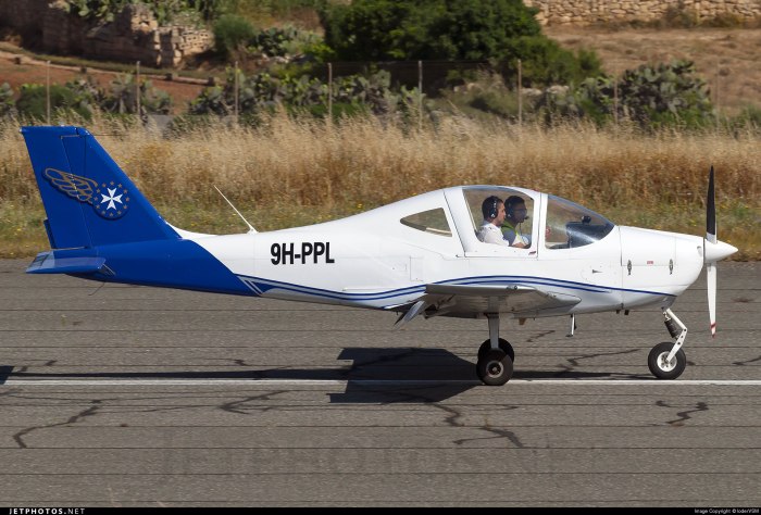 Tecnam p-2002jf Sierra