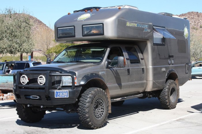 EARTHROAMER XV-LTS F-550