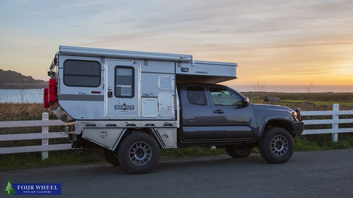 Toyota Hilux автодом